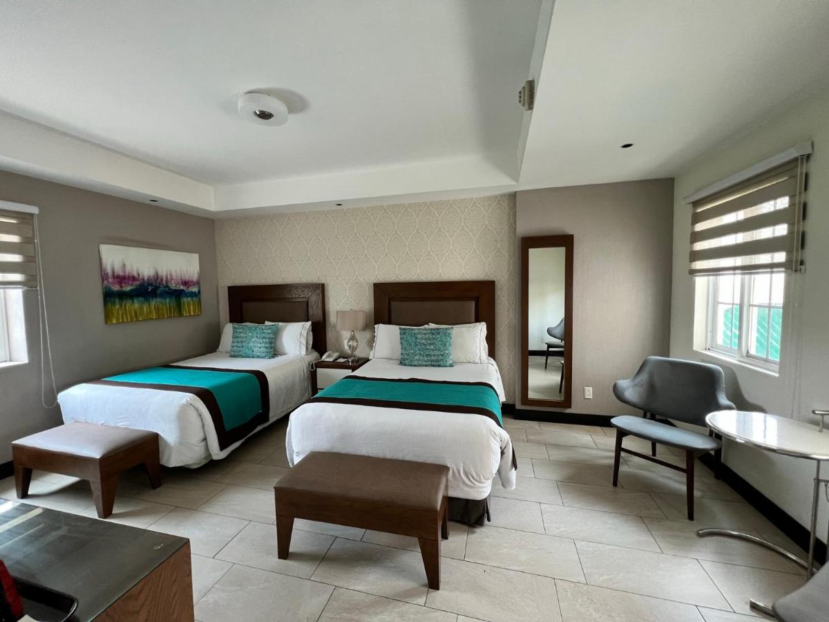 Aurea Hotel And Suites Сапопан Екстер'єр фото