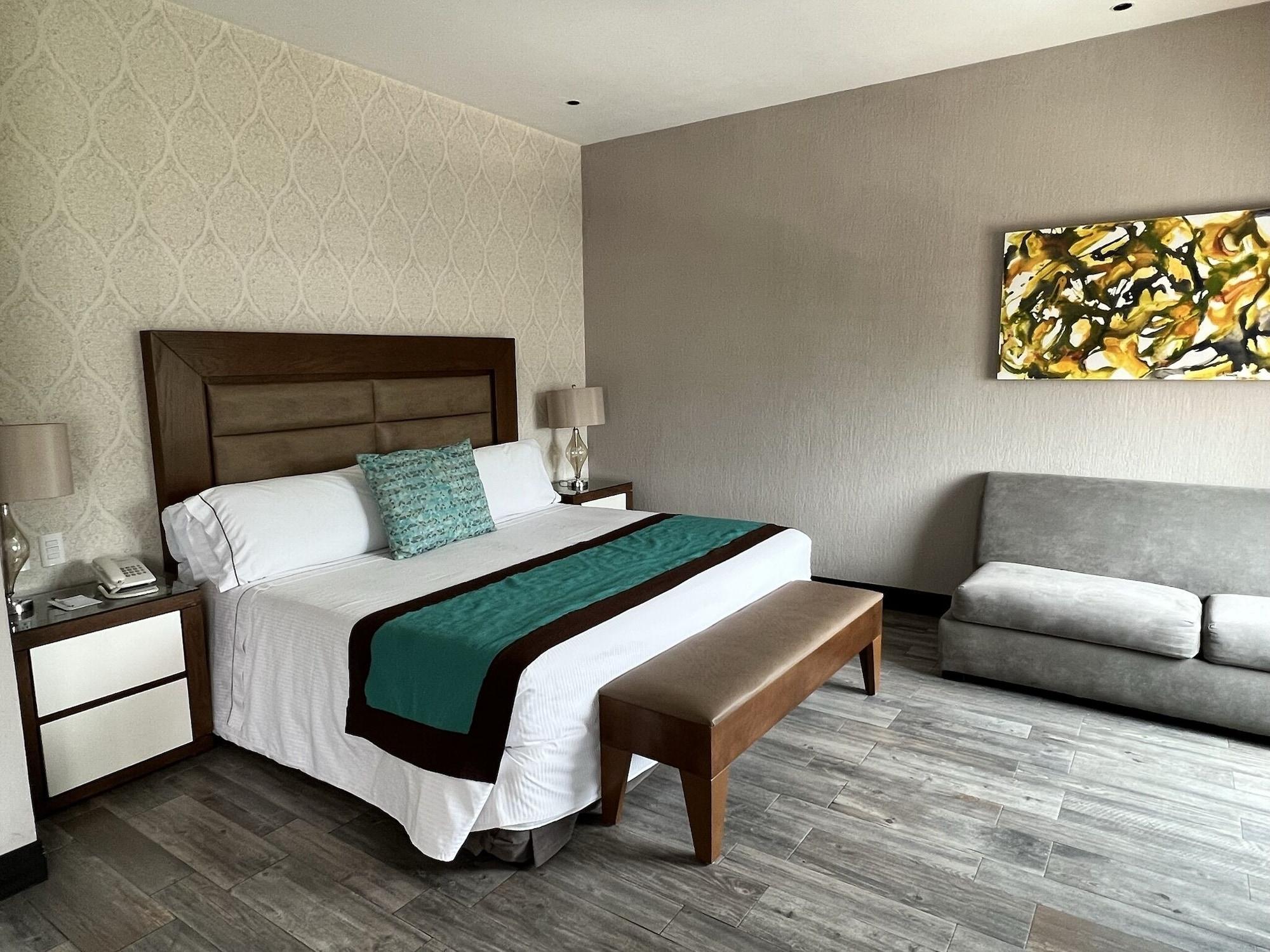 Aurea Hotel And Suites Сапопан Екстер'єр фото